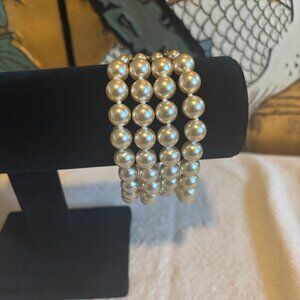 Banana Republic 4 strand faux pearl bracelet